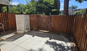 10218 ARIZONA Cir 16, Bethesda, MD 20817