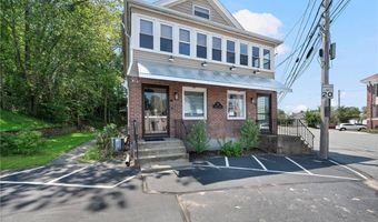 15 Thomas St, North Providence, RI 02911