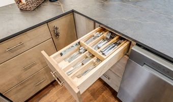 16 Rockville Way, Beaufort, SC 29902