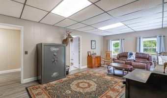 2001 Meadowlark Ln, Albertville, AL 35951