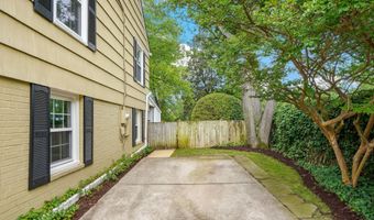 8524 DOTER Dr, Alexandria, VA 22308