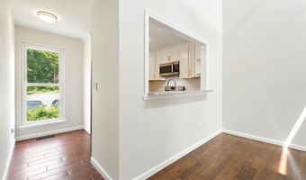 27 Pheasant Run 27, Cromwell, CT 06416