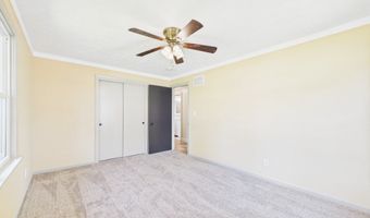 901 Fremont Dr, Anderson, IN 46012