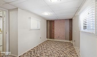 1807 11th St, Cody, WY 82414