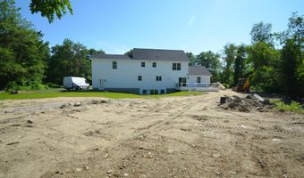 40 Tirrell Hill Rd, Bedford, NH 03110