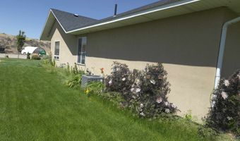 2103 Fort Hall Ave, American Falls, ID 83211