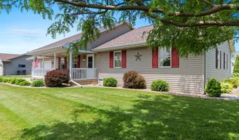 W3082 WHITEPINE Drive, Appleton, WI 54915