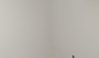 3210 S 28TH St 304, Alexandria, VA 22302