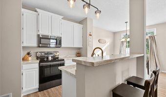 15511 Gateway Path 132, Apple Valley, MN 55124