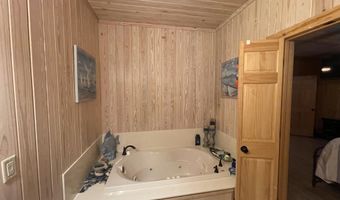 2 Greenwood Miller Rd, Beulah, MS 38726