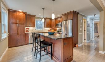 286 Middletown Rd, Colchester, CT 06415