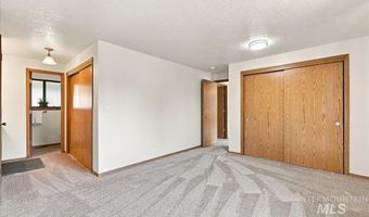590 S Malaga Ln, Boise, ID 83709