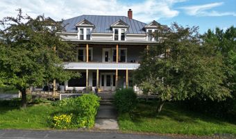 286 Carter St, Barnet, VT 05821