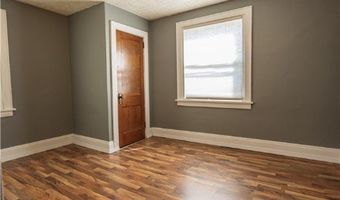 566 Lindell St, Akron, OH 44305