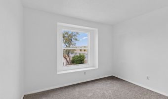 8409 GLYNVIEW Ct NW, Albuquerque, NM 87120