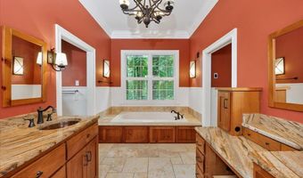 973 Fieldstone Dr, Macon, GA 31210
