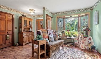 922 Warwick Tpke, Alloway, NJ 07421