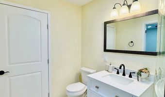 810 NE Ave F, Andrews, TX 79714