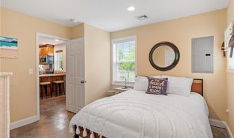 882 Point Judith Rd, Narragansett, RI 02882