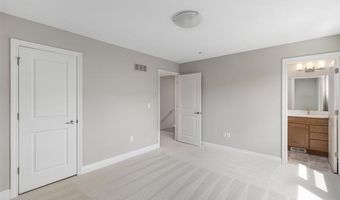 3062 Hydrangea Ln 48, Ann Arbor, MI 48103