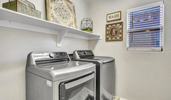 1806 W TWAIN Dr, Anthem, AZ 85086