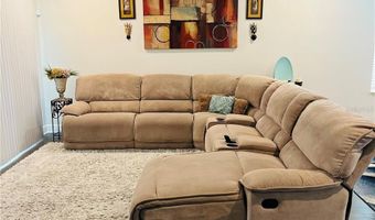 5721 SILVER SUN Dr, Apollo Beach, FL 33572