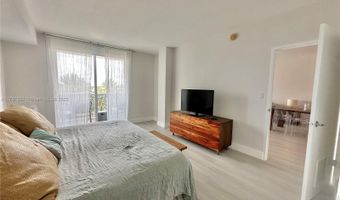 10275 Collins Ave 429, Bal Harbour, FL 33154