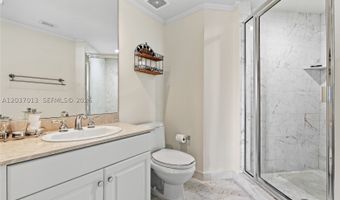 3370 Hidden Bay Dr 1213, Aventura, FL 33180