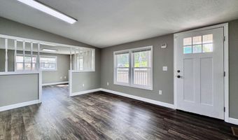 4 Green St, Athens, TN 37303