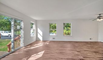 27 Esplanade Way, Bayville, NJ 08721