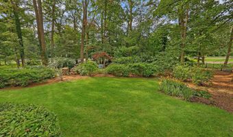7400 BRADDOCK Rd, Annandale, VA 22003