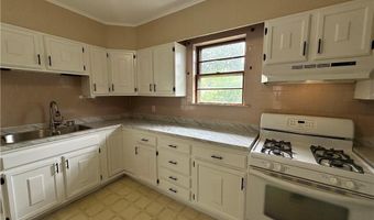 1243 Cranston St, Cranston, RI 02920