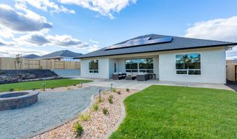 20219 Solomon Peak Dr, Anderson, CA 96007