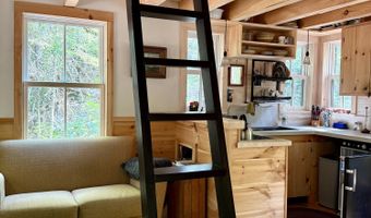 64 Dam Rd, Beddington, ME 04622