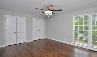 4176 Triple Creek Ct NE, Atlanta, GA 30319