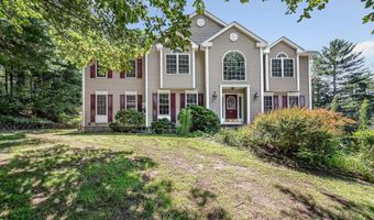 7 Oak Ridge Dr, Atkinson, NH 03811