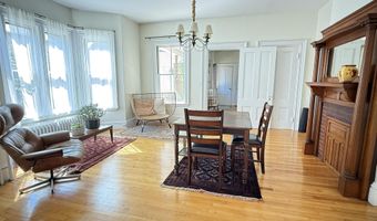 58 Oak St, Brattleboro, VT 05301