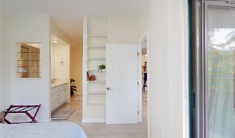 1020 Aoloa Pl 210B, Kailua, HI 96734