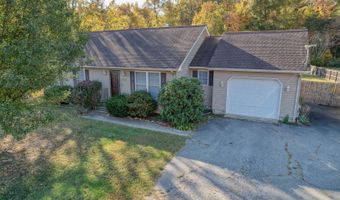 202 2ND St, Greenwood, DE 19950