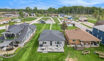 5227 Pointe Tremble, Algonac, MI 48001