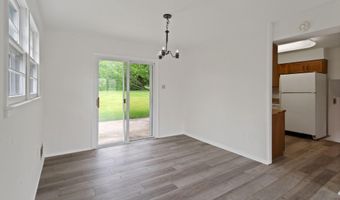 7106 JAYHAWK St, Annandale, VA 22003