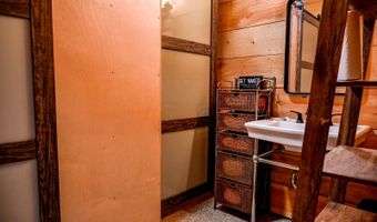 501 Jay St, Bruce, SD 57220