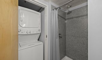 60 E Spring St 223, Columbus, OH 43215