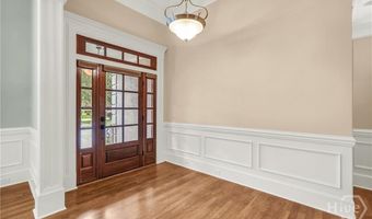 5 Pinebrook Ct, Savannah, GA 31405
