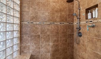 41318 N CLUB POINTE Dr, Anthem, AZ 85086