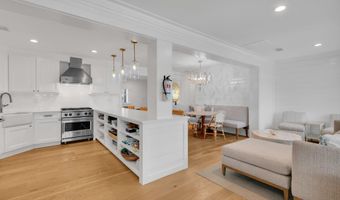 564 Lake Ave, Bay Head, NJ 08742