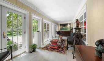 25733 River Dr, Franklin, MI 48025