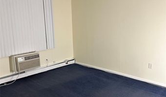 700 Broadway 5, Amityville, NY 11701