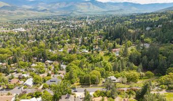 Terrace Street, Ashland, OR 97520