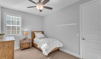 4414 E GLACIER Pl, Chandler, AZ 85249